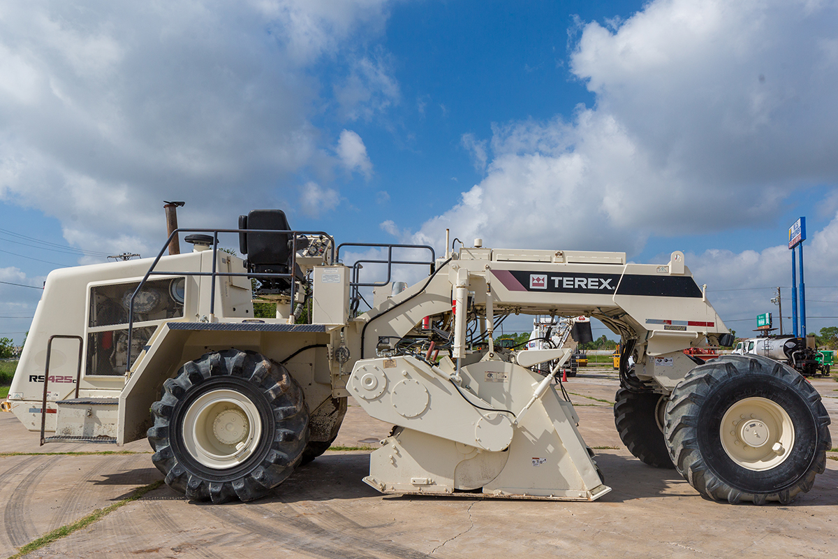 2009 TEREX CMI RS425C