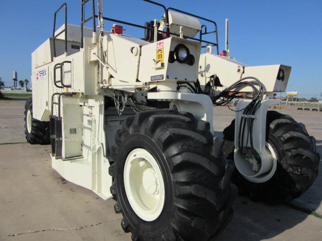 2005 TEREX CMI RS600