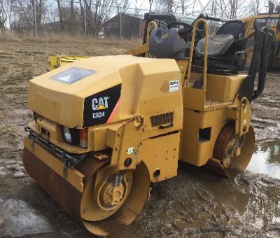 2013 CATERPILLAR CB24XT