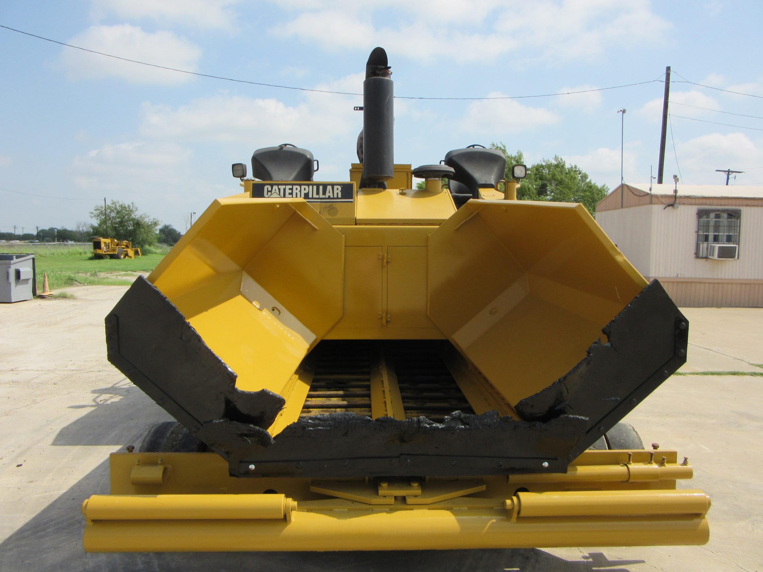 2007 CATERPILLAR AP-1000D