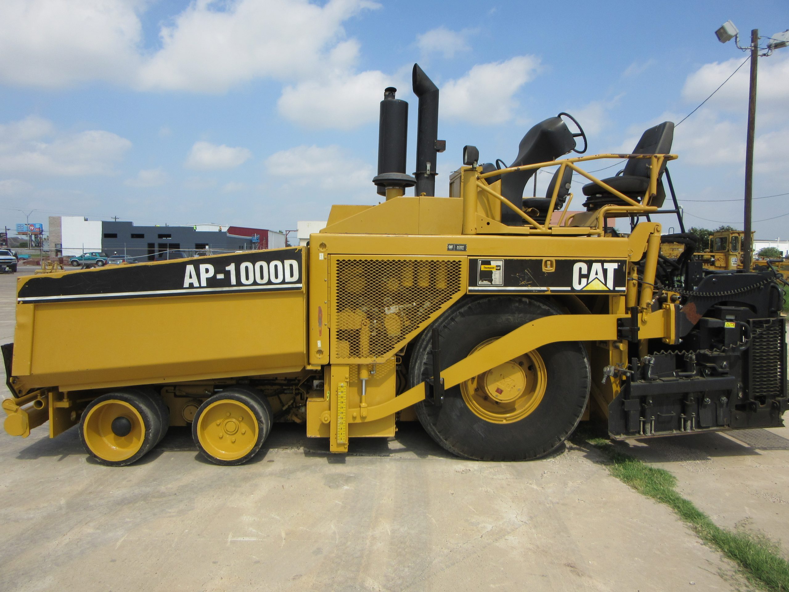 2007 CATERPILLAR AP-1000D