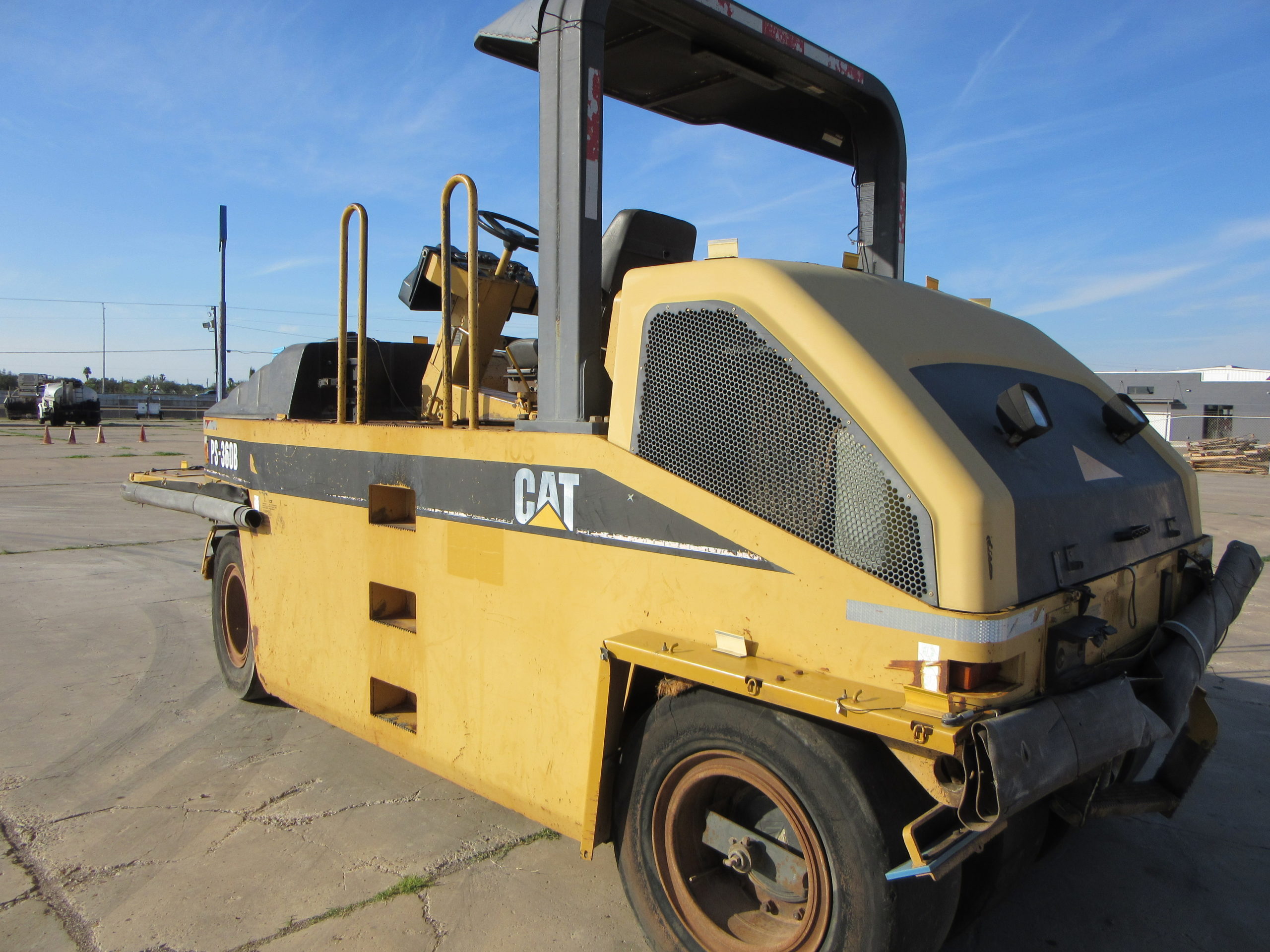 2002 CATERPILLAR PS-360B