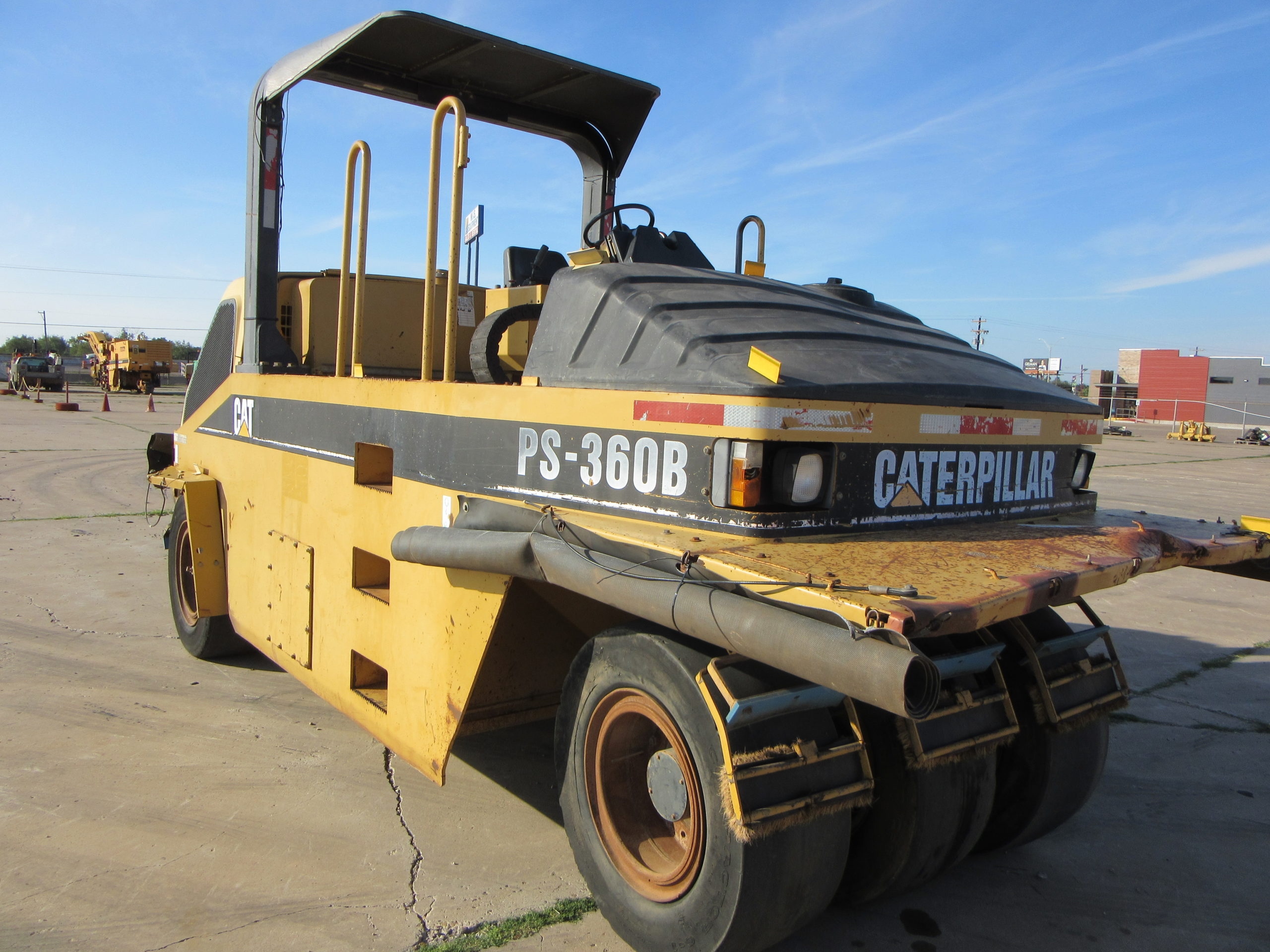 2002 CATERPILLAR PS-360B