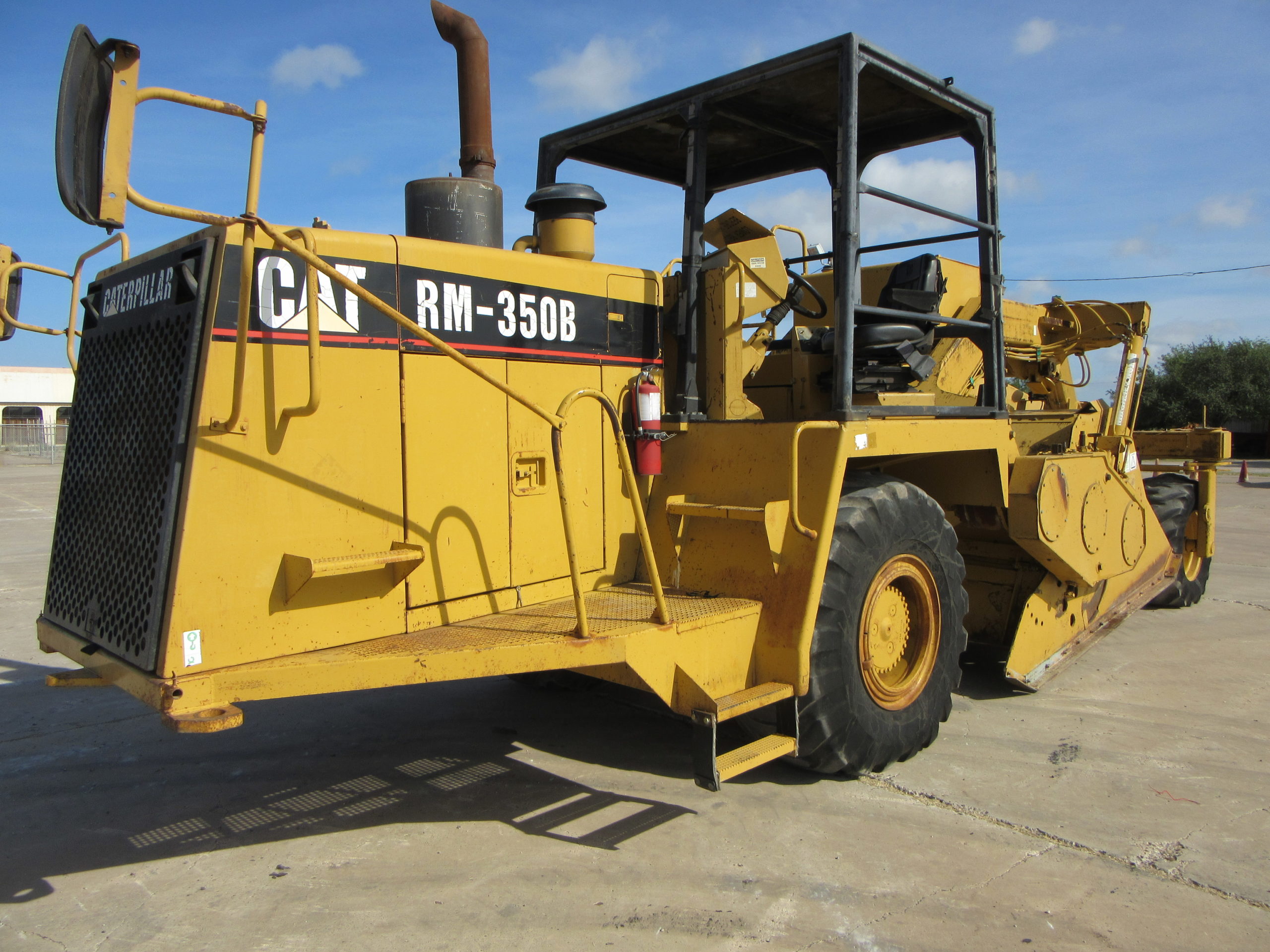 2000 CATERPILLAR RM-350B