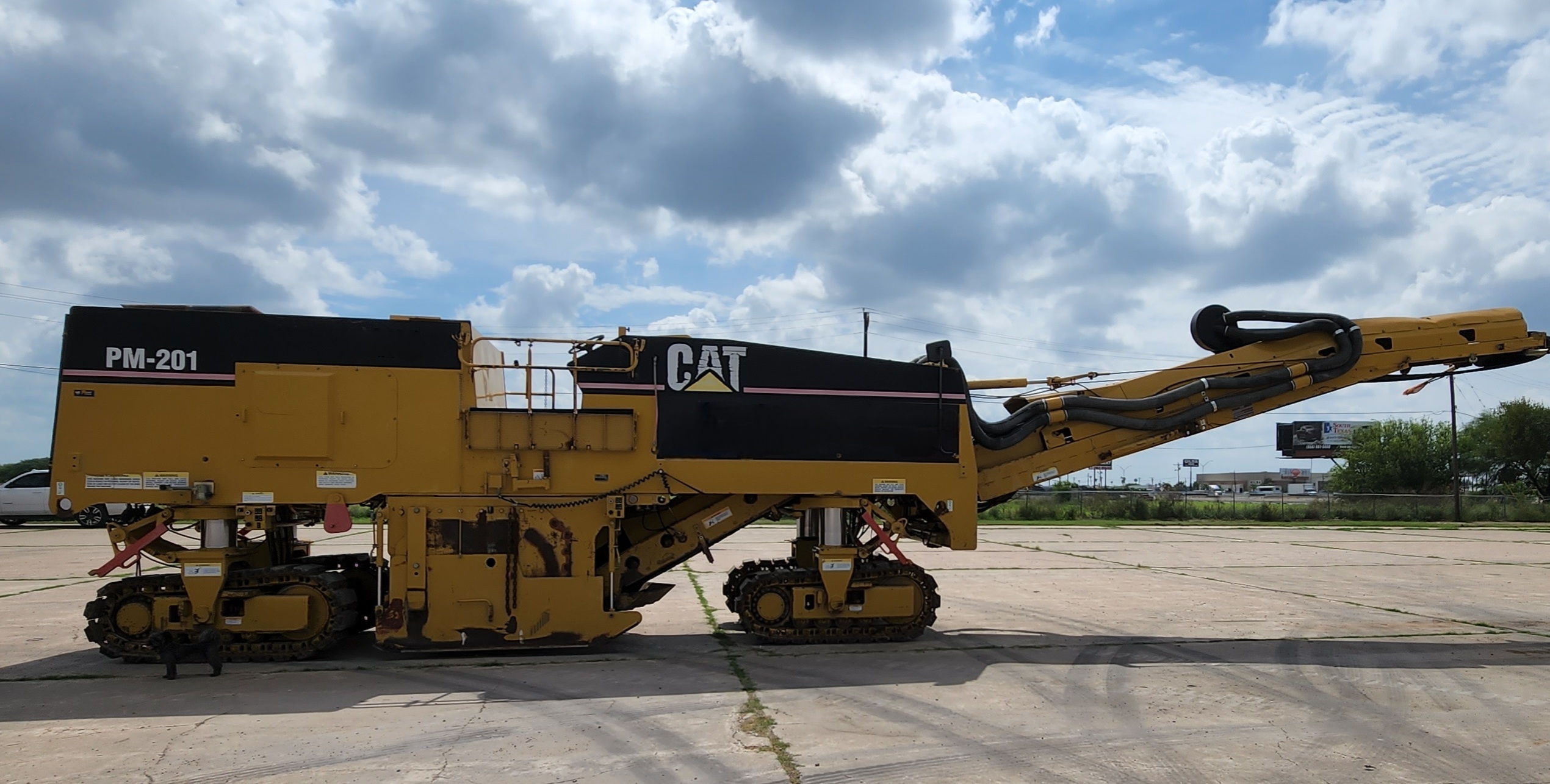 2006 CATERPILLAR PM-201