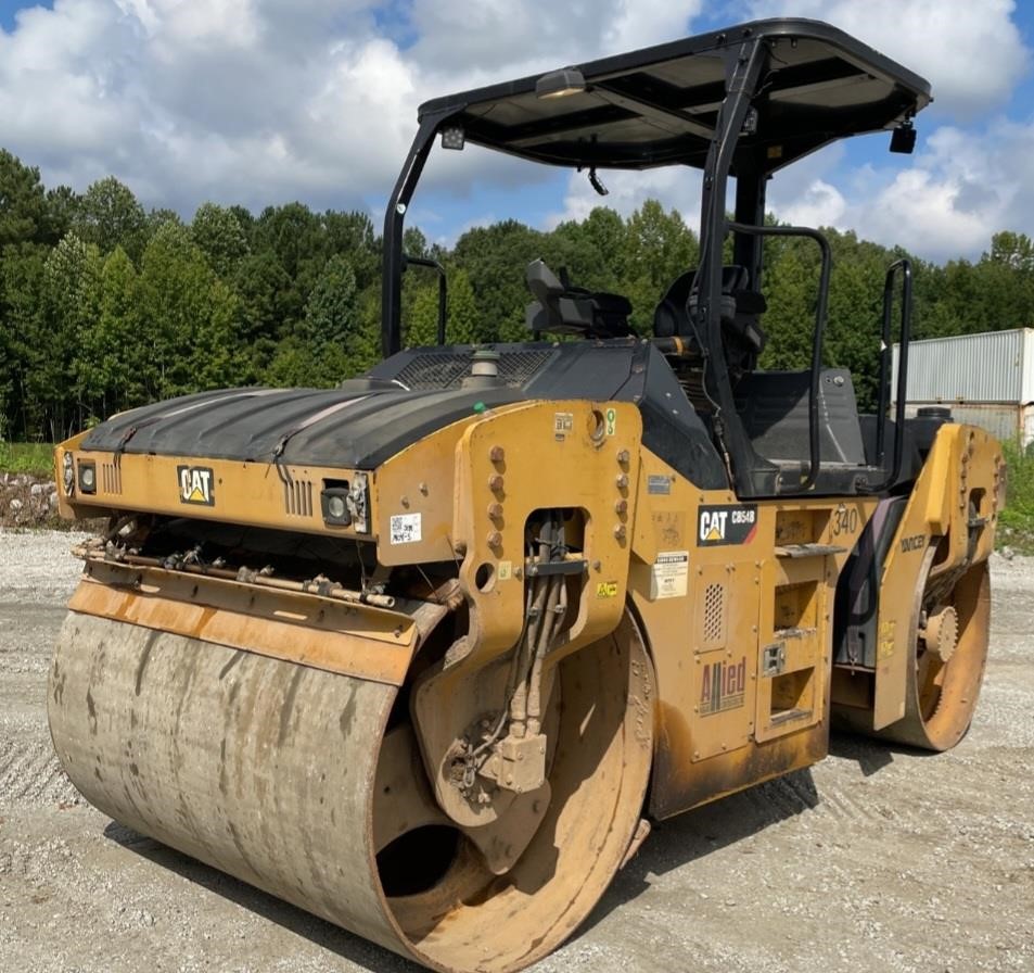 2014 CATERPILLAR CB54B