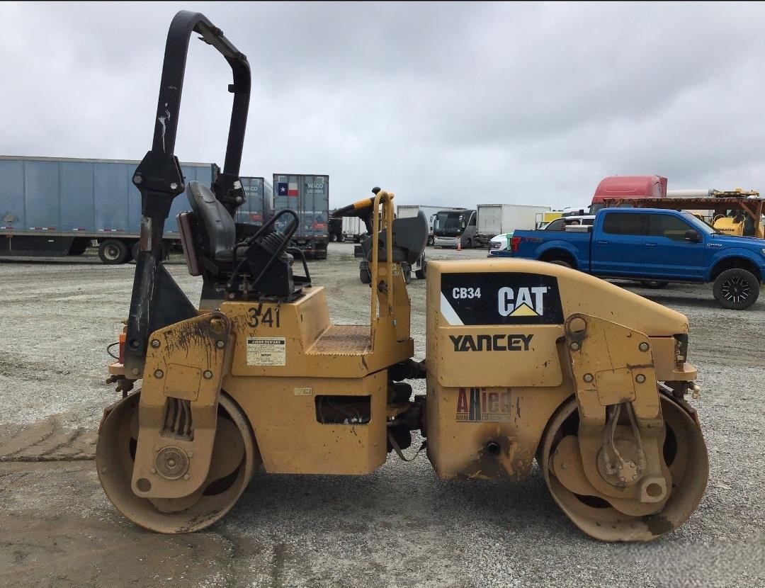 2013 CATERPILLAR CB34