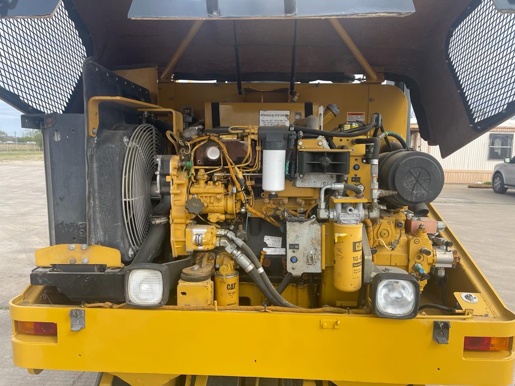 2011 CATERPILLAR PS-150C