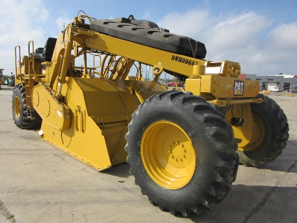 2015 CATERPILLAR RM-300