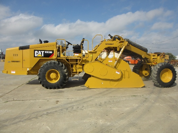 2015 CATERPILLAR RM-300