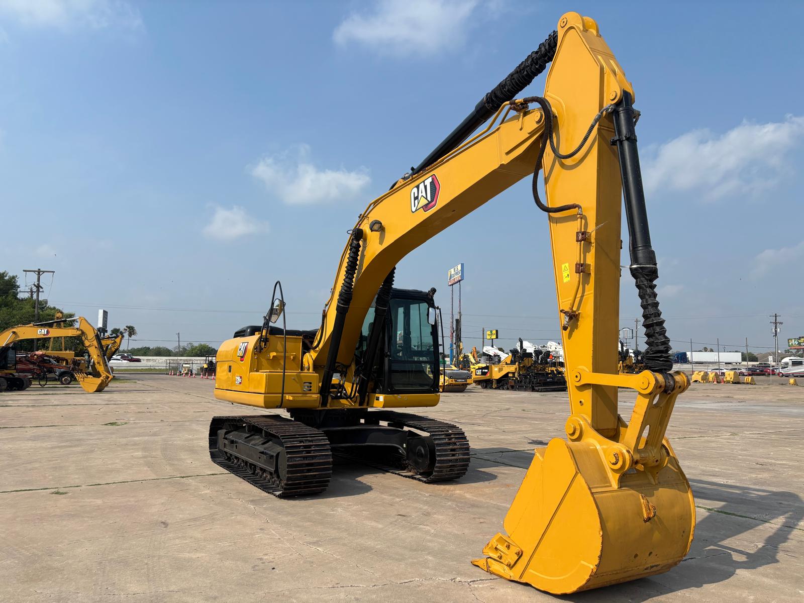 2022 CATERPILLAR 320GX