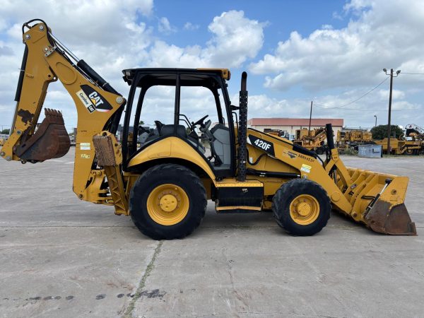 2014 CATERPILLAR 420F