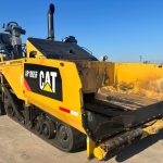 2017 CATERPILLAR AP-1055F