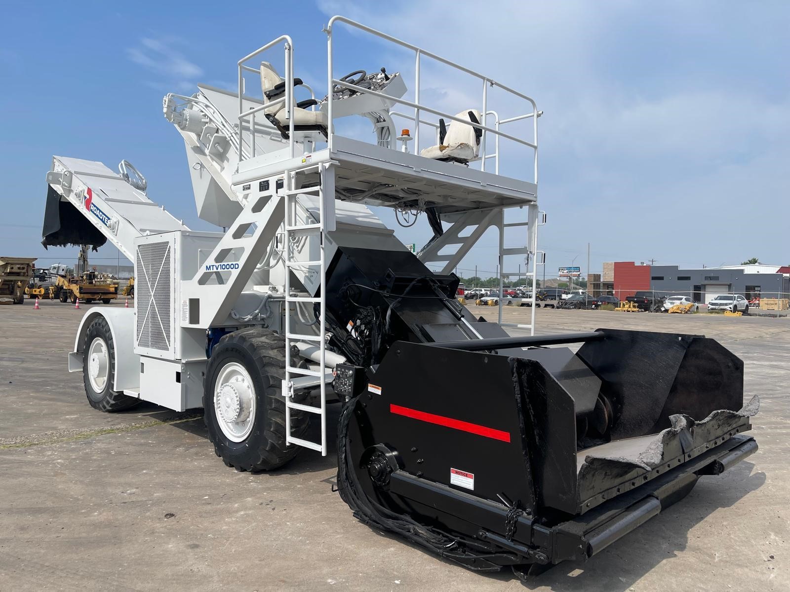 2009 ROADTEC MTV1000D