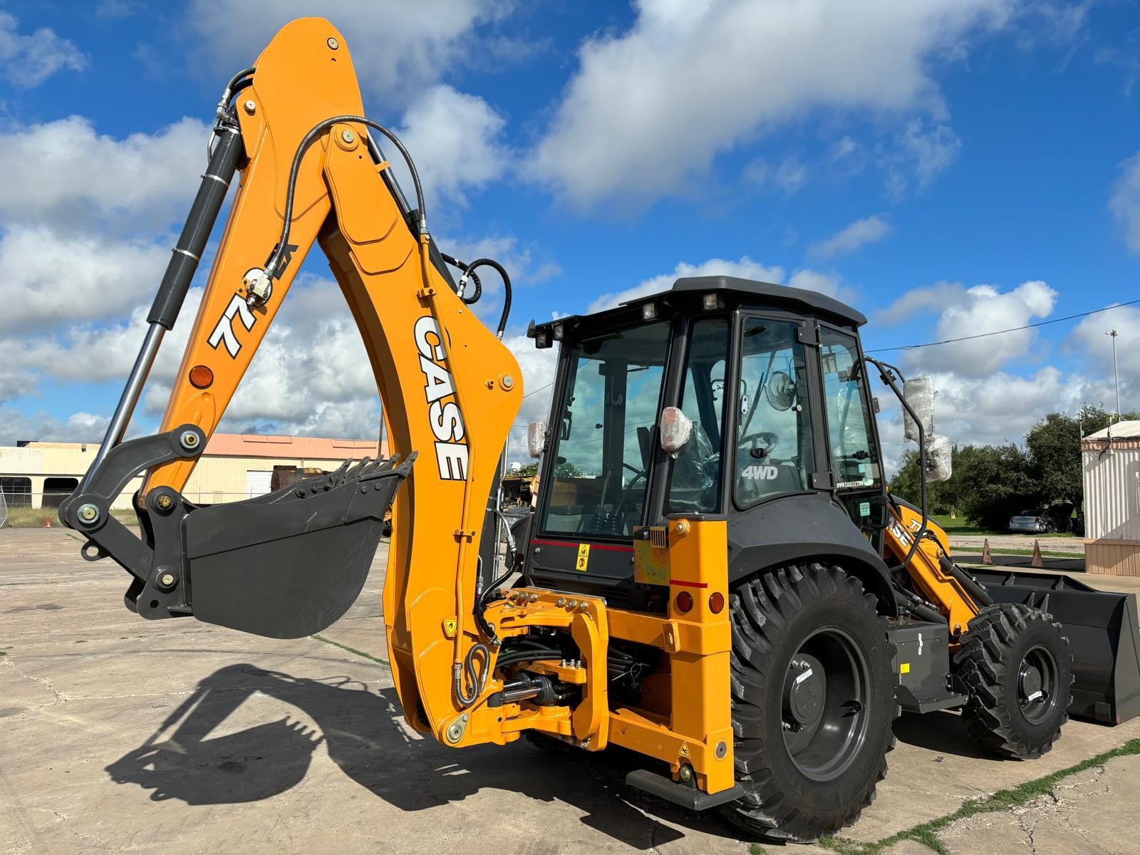 2025 CASE 770EX 4x4 UNUSED
