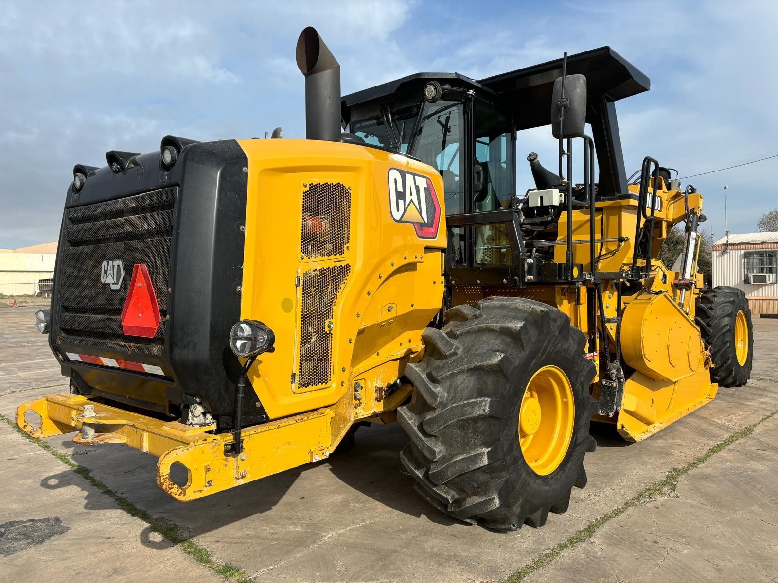 2021 CATERPILLAR RM400